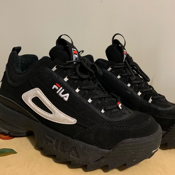 fila chunky sneakers black